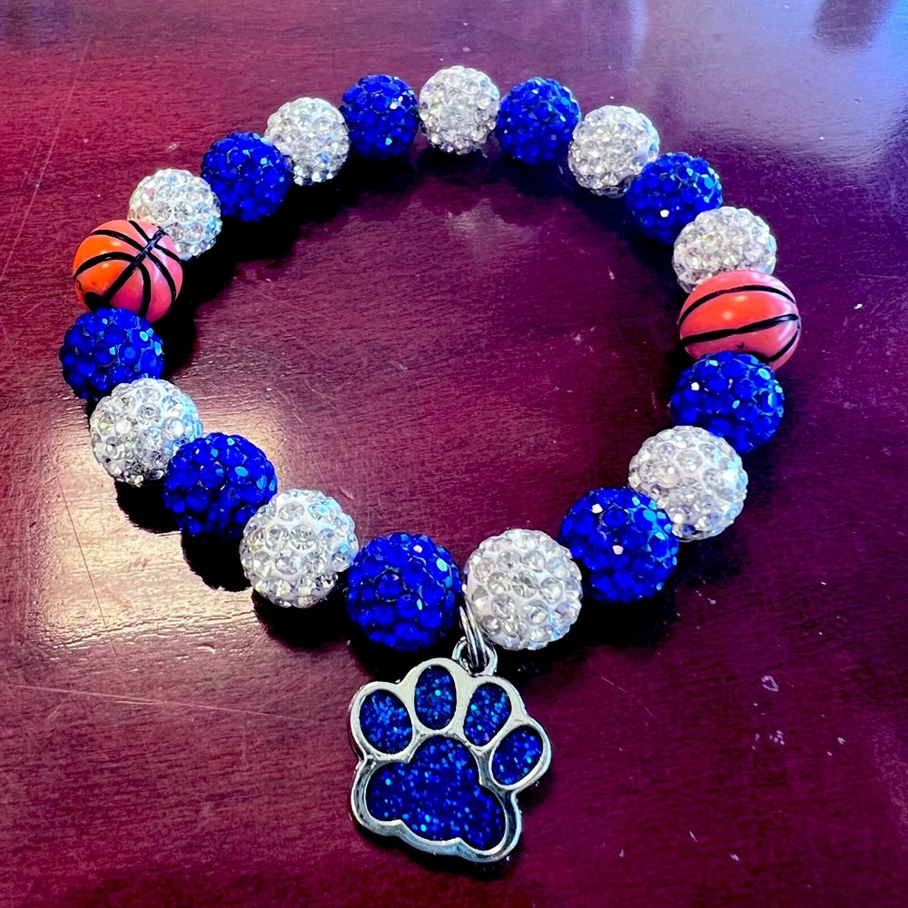 UK Wildcat Basketball bracelet